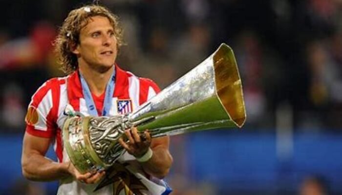 Kisah Diego Forlán: Legenda Uruguay, Top Skor Piala Dunia 2010 dan Ikon Sepak Bola Latin yang Mendunia