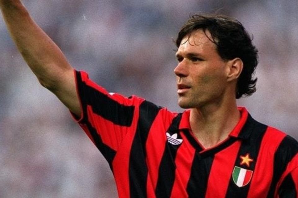 Mengapa Marco van Basten Masih Disebut Striker Terbaik Sepanjang Masa?