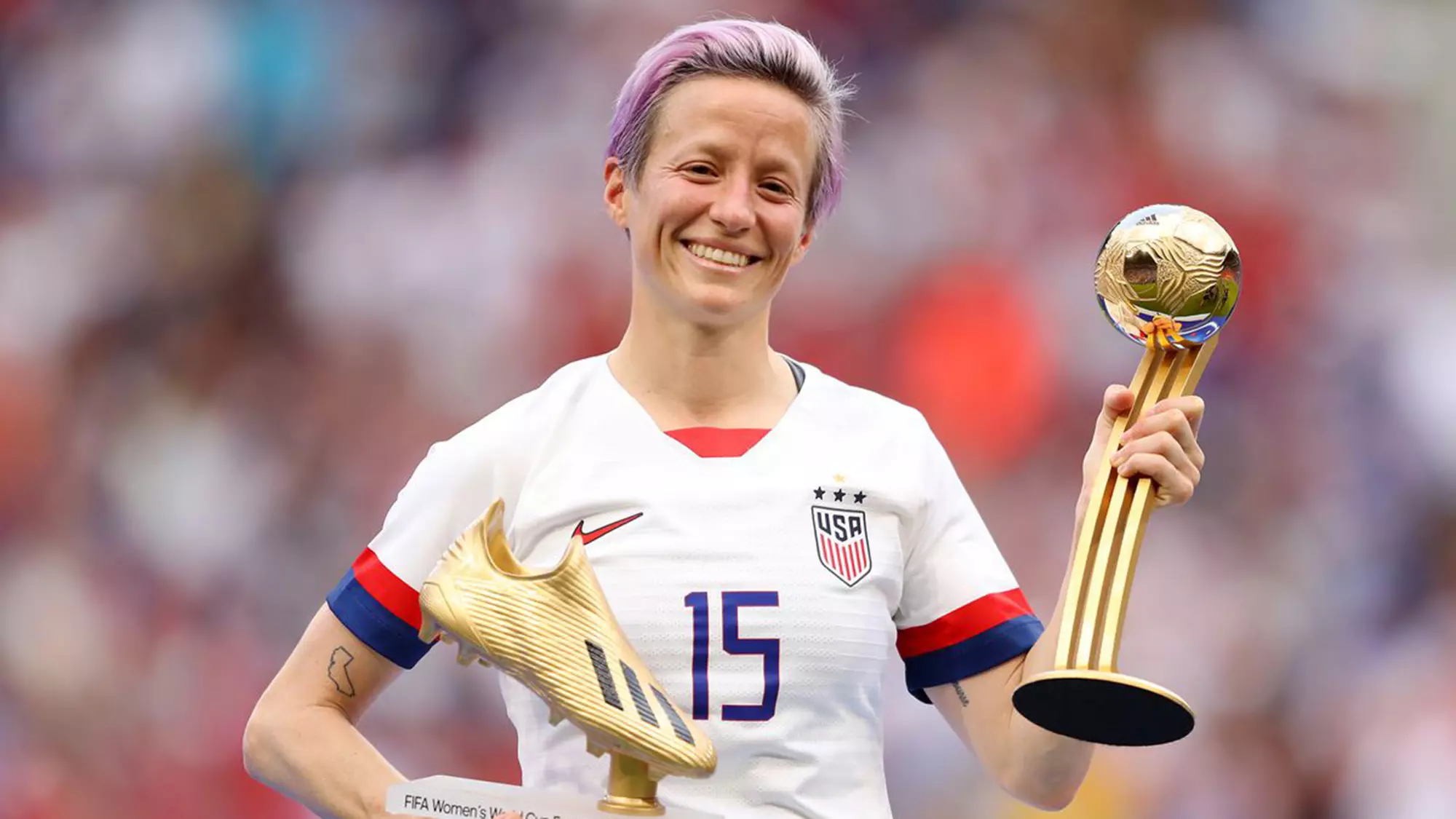 Si Legenda Megan Rapinoe: Lebih dari Sekadar Pemain Wanita di Lapangan Hijau