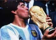 Gol Ajaib & Kontroversi Diego Maradona yang Menggemparkan