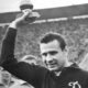 Lev Yashin: Legenda Kiper yang Membungkam Dunia dengan Sarung Tangannya