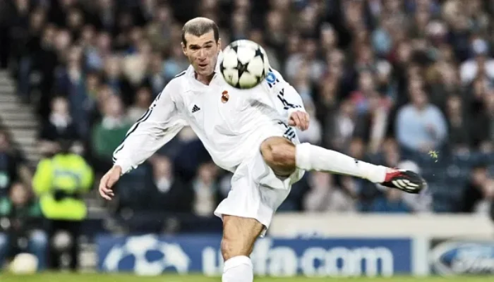 Ini Momen Terbaik Zinedine Zidane yang Mengubah Sejarah